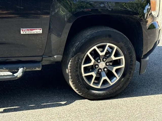 2016 GMC Canyon SLE thumbnail 5