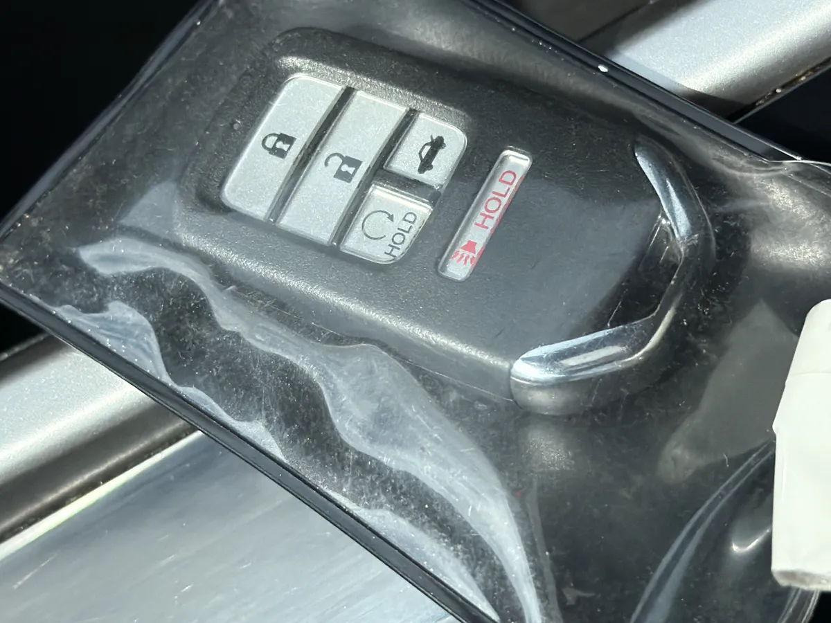 2016 Honda Accord EX thumbnail 35