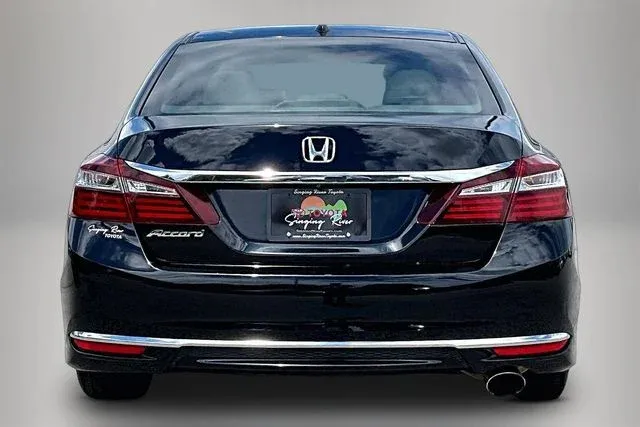 2016 Honda Accord EX-L thumbnail 6