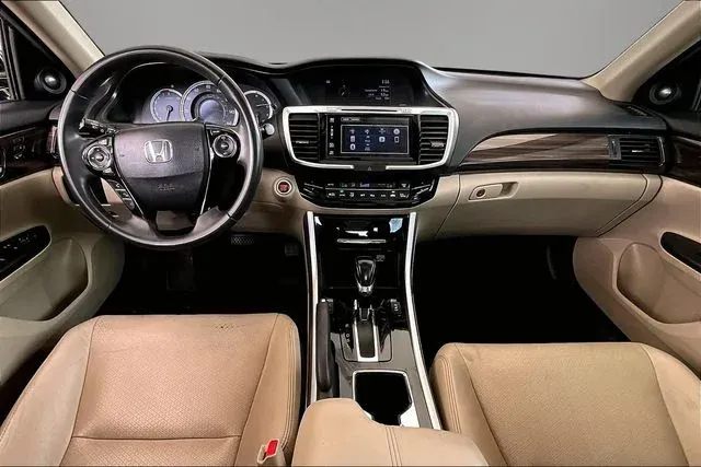 2016 Honda Accord EX-L thumbnail 7