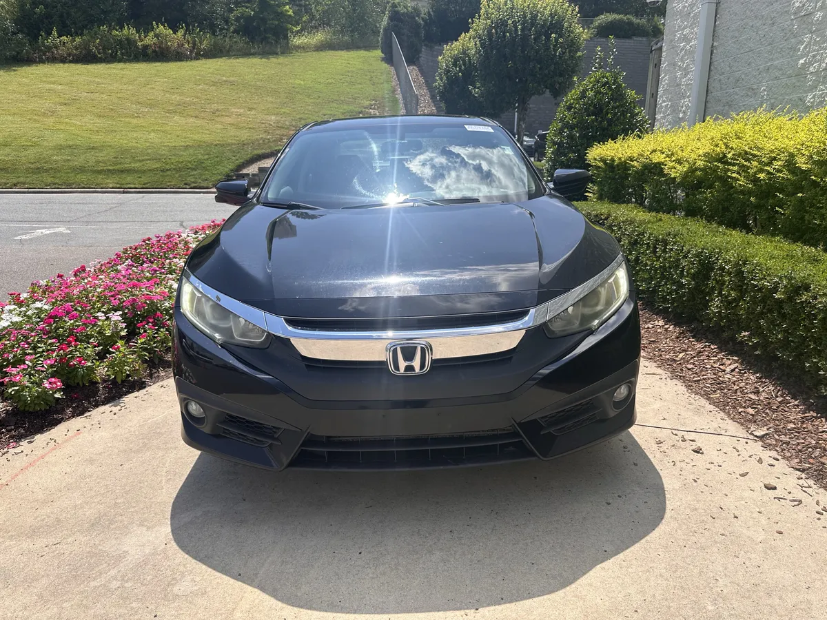 2016 Honda Civic EX-T thumbnail 2