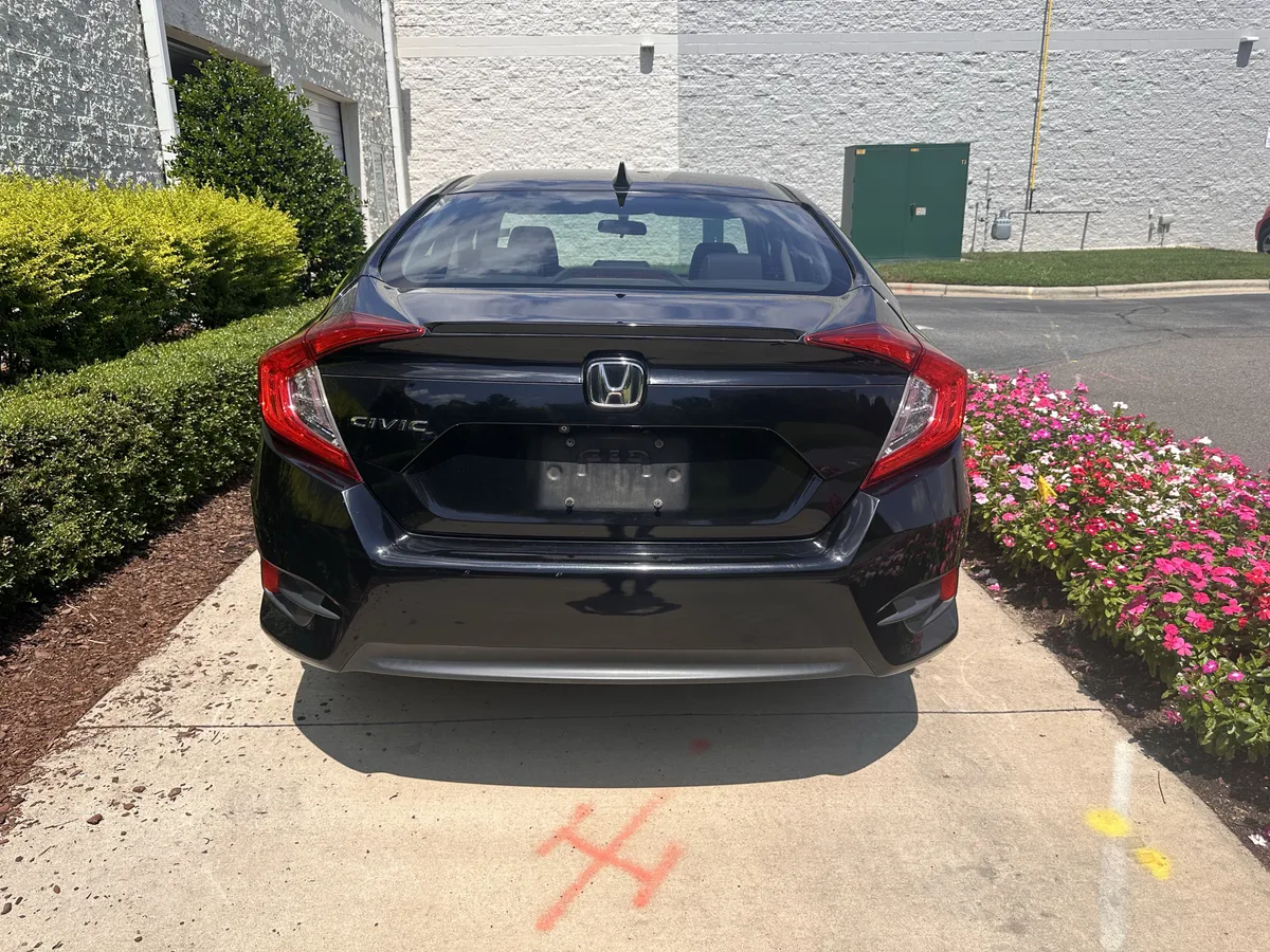 2016 Honda Civic EX-T thumbnail 6