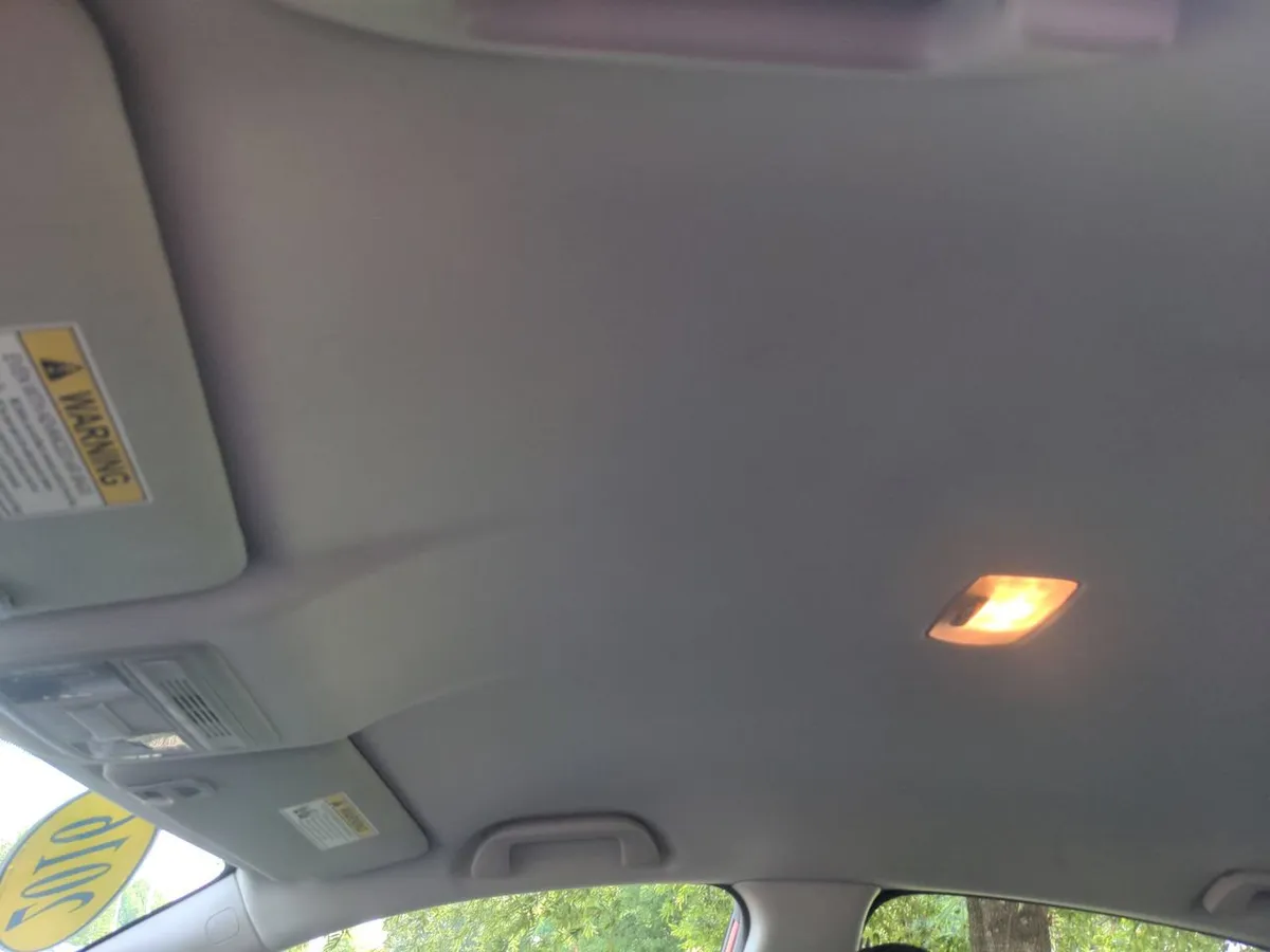 2016 Honda Civic LX thumbnail 26