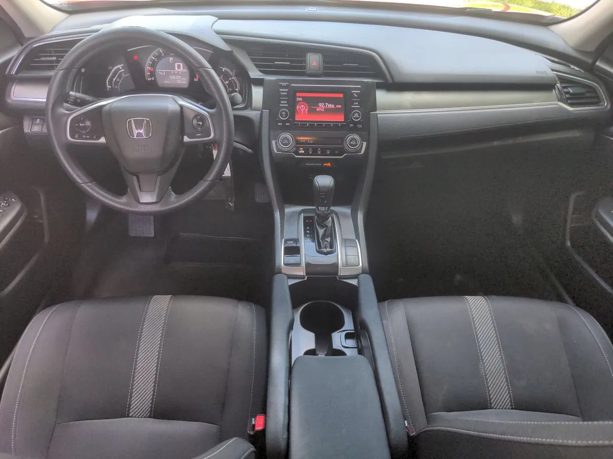 2016 Honda Civic LX thumbnail 27