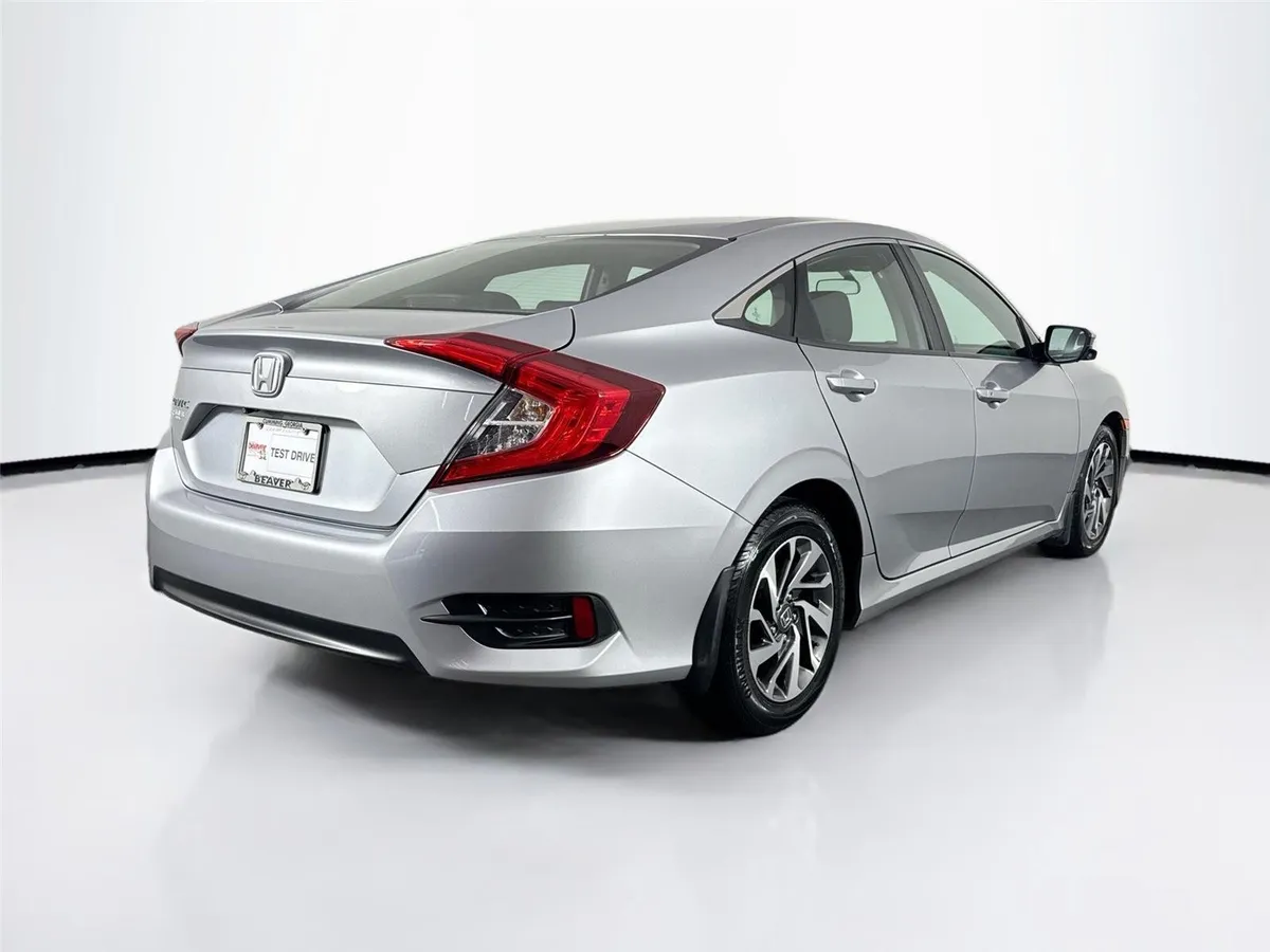 2016 Honda Civic Sedan EX thumbnail 2