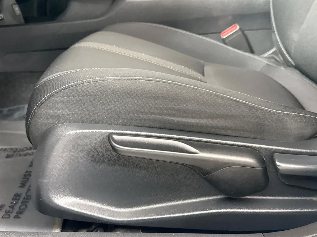 2016 Honda Civic Sedan EX thumbnail 27