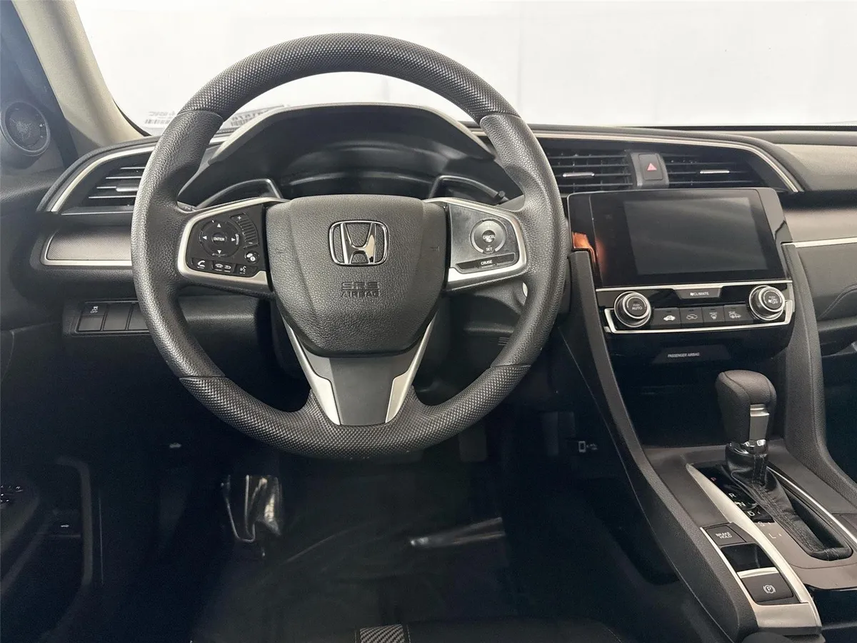 2016 Honda Civic Sedan EX thumbnail 29