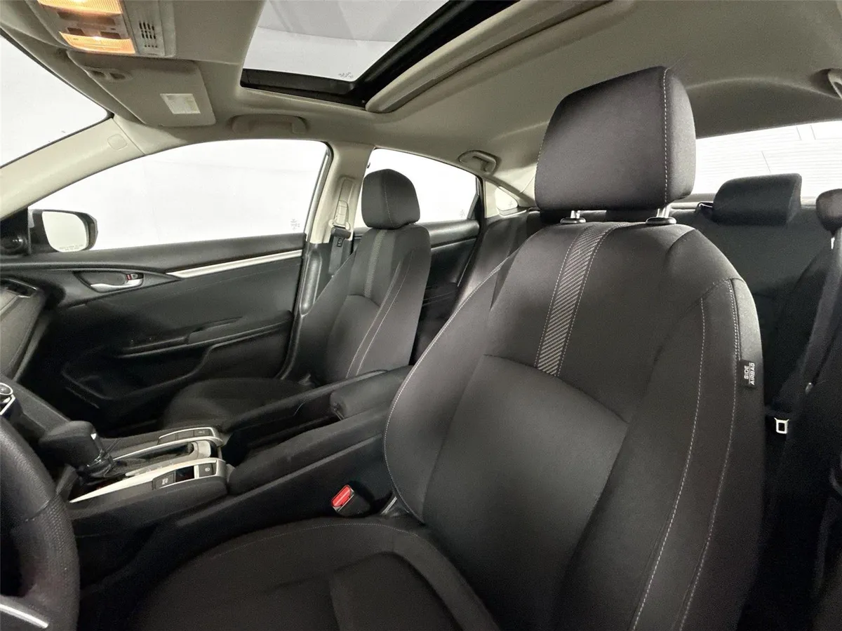 2016 Honda Civic Sedan EX thumbnail 3
