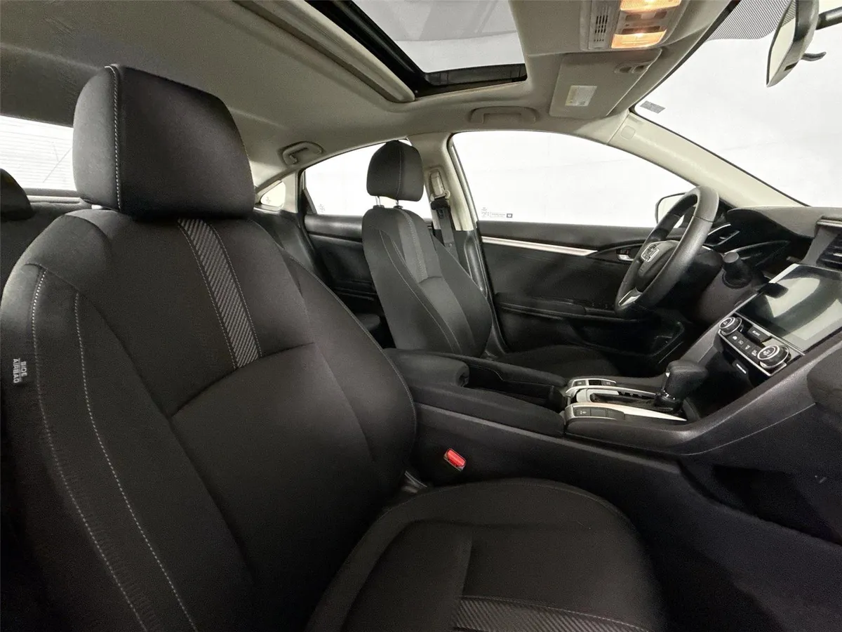 2016 Honda Civic Sedan EX thumbnail 37