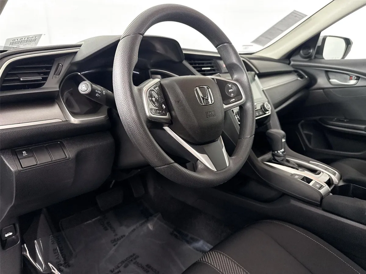 2016 Honda Civic Sedan EX thumbnail 4