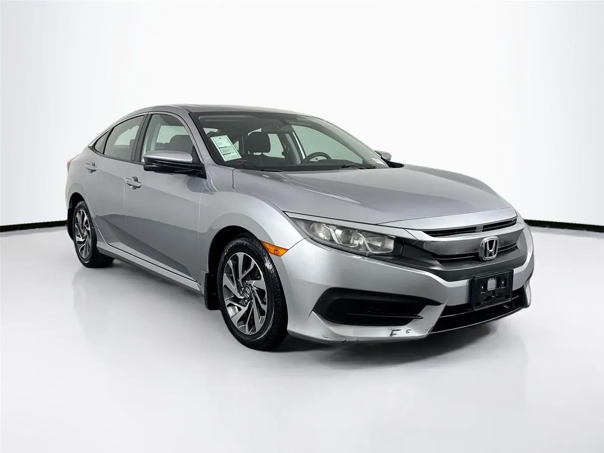 2016 Honda Civic Sedan EX thumbnail 8