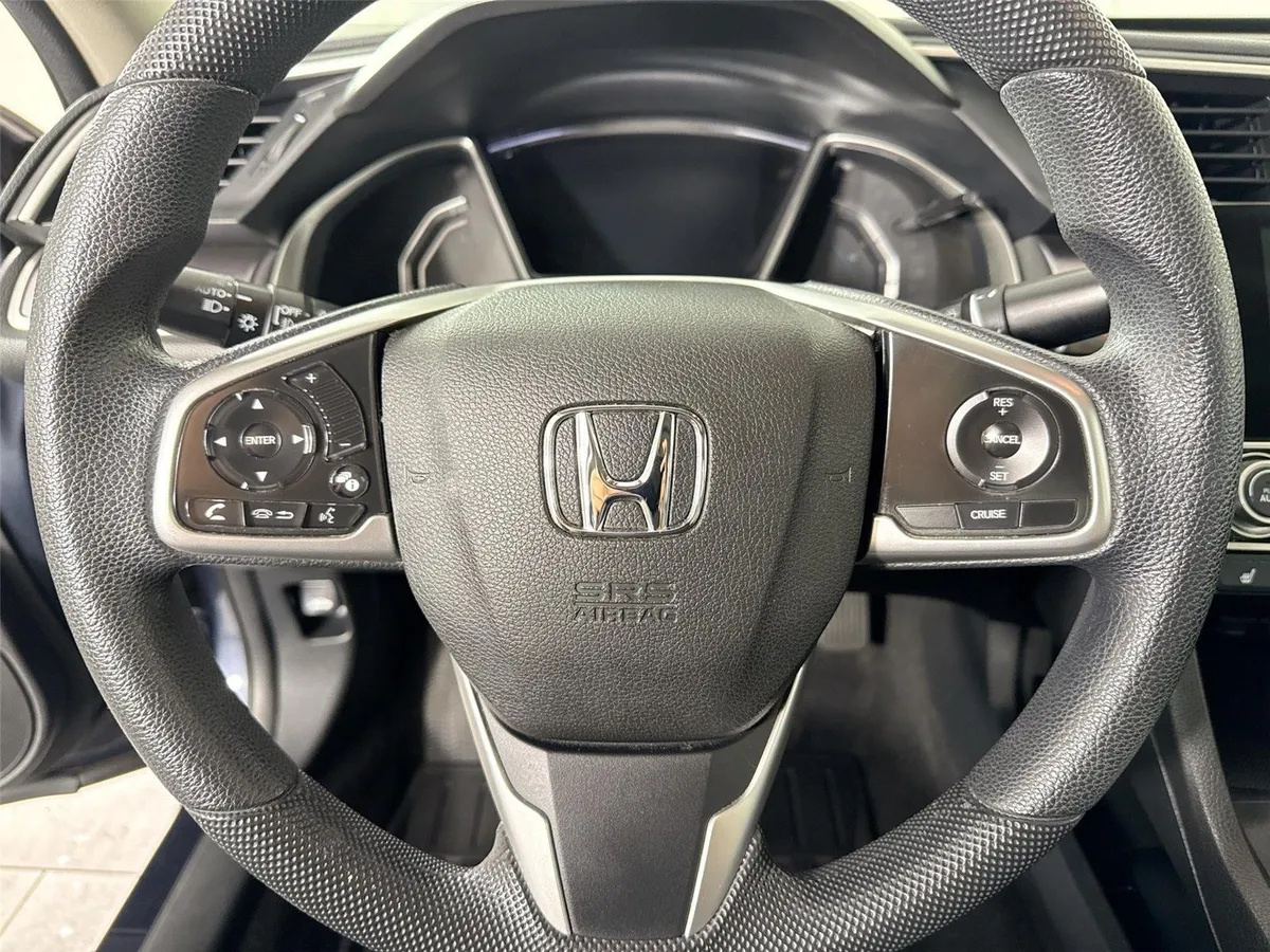 2016 Honda Civic Sedan EX-T thumbnail 16