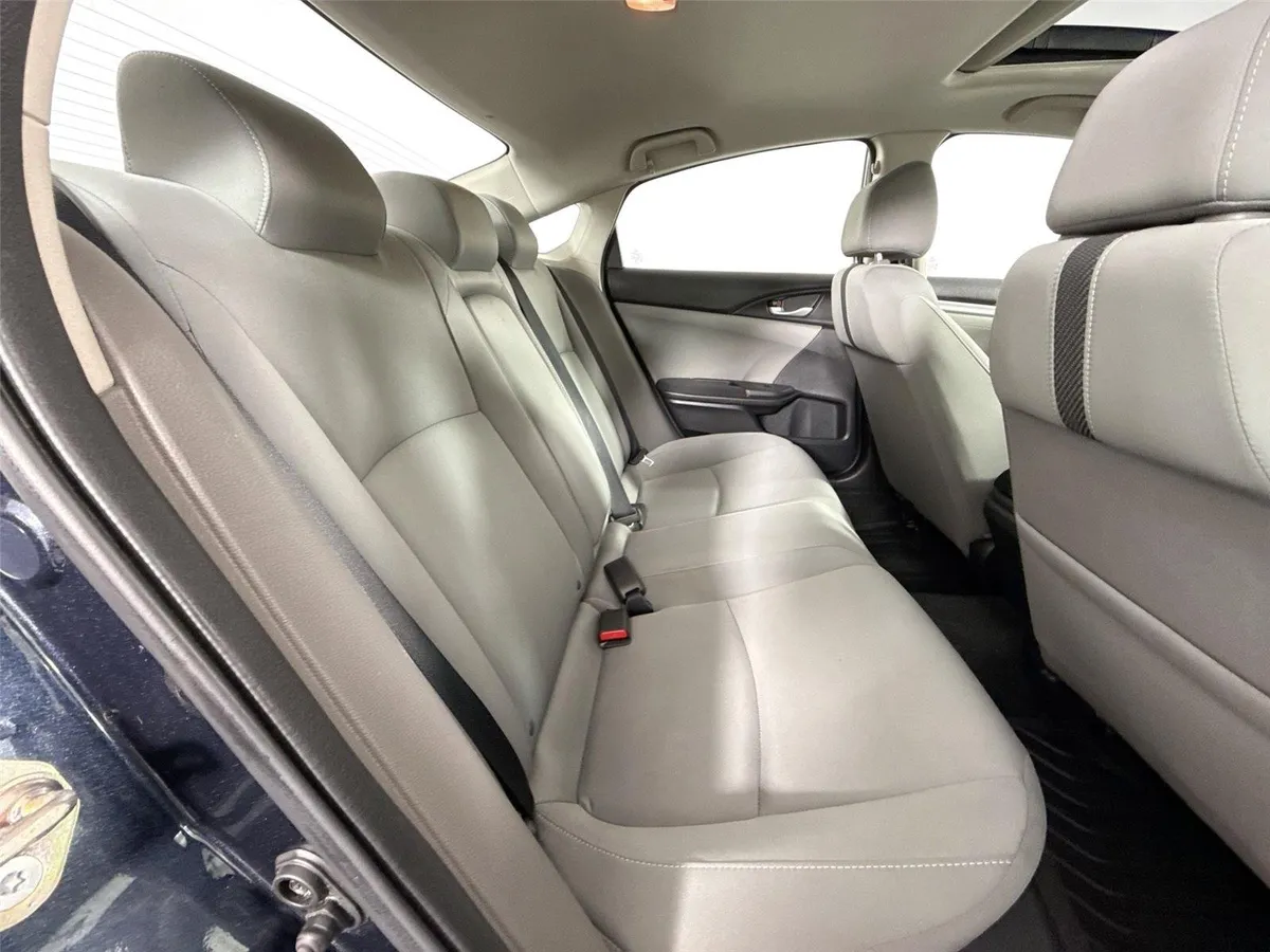 2016 Honda Civic Sedan EX-T thumbnail 38