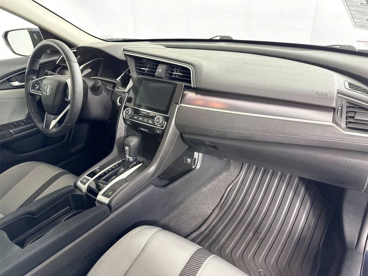 2016 Honda Civic Sedan EX-T thumbnail 40