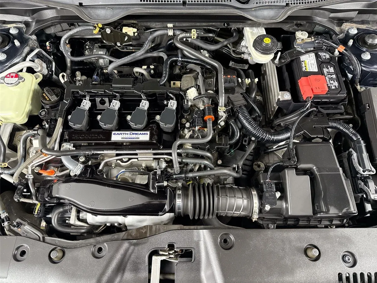 2016 Honda Civic Sedan EX-T thumbnail 41