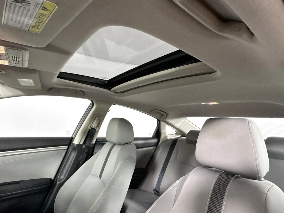 2016 Honda Civic Sedan EX-T thumbnail 6
