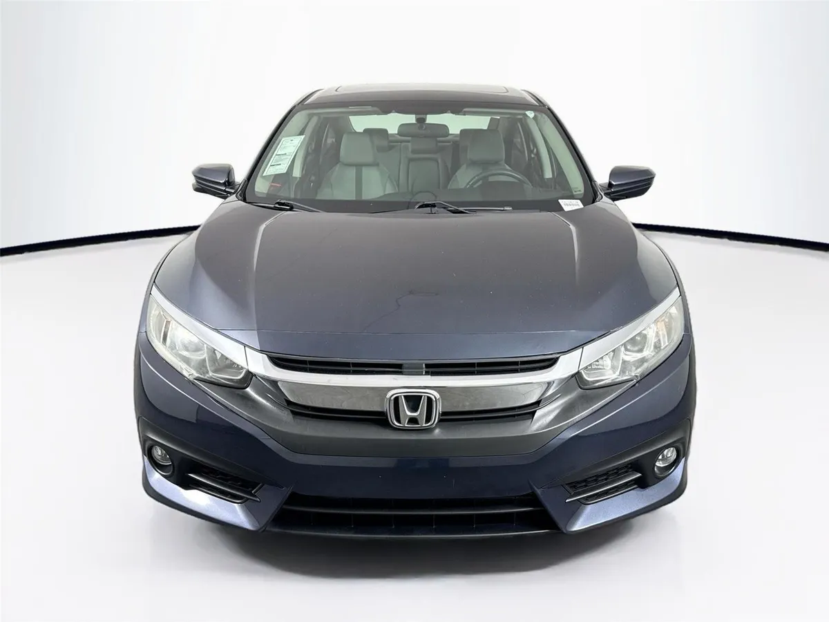 2016 Honda Civic Sedan EX-T thumbnail 8