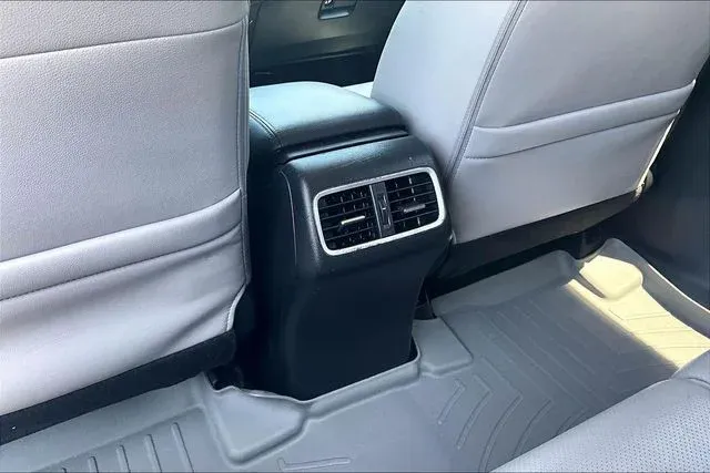 2016 Honda CR-V EX-L thumbnail 32