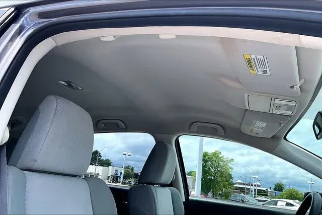 2016 Honda CR-V SE thumbnail 26