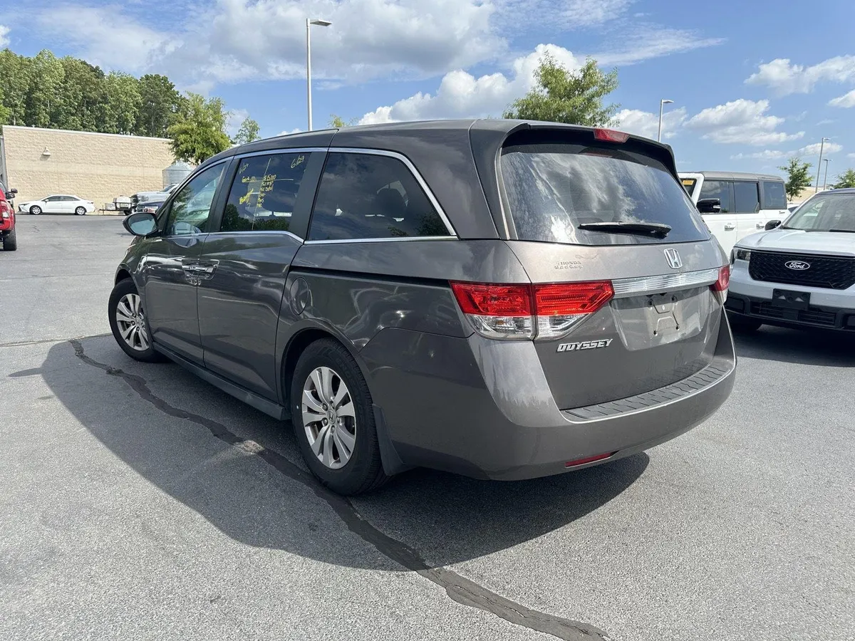 2016 Honda Odyssey EX-L thumbnail 8