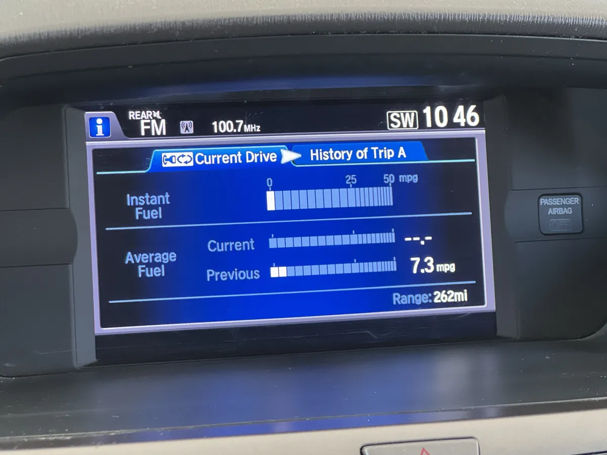 2016 Honda Odyssey SE thumbnail 23