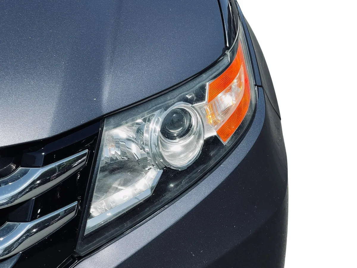 2016 Honda Odyssey SE thumbnail 5