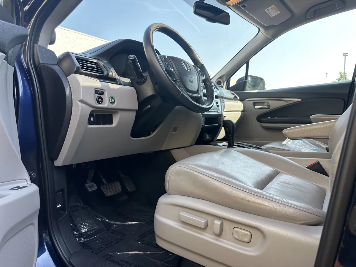 2016 Honda Pilot EX-L thumbnail 15