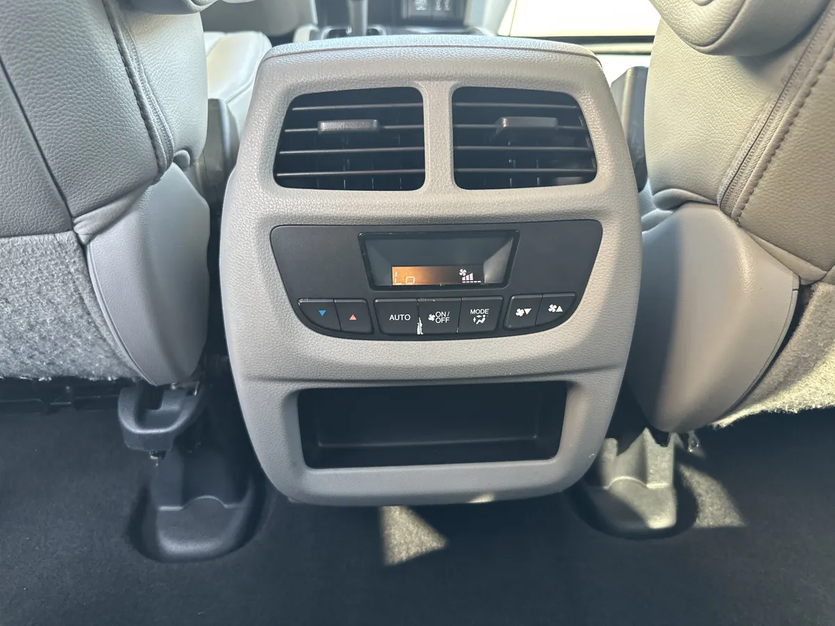 2016 Honda Pilot EX-L thumbnail 30