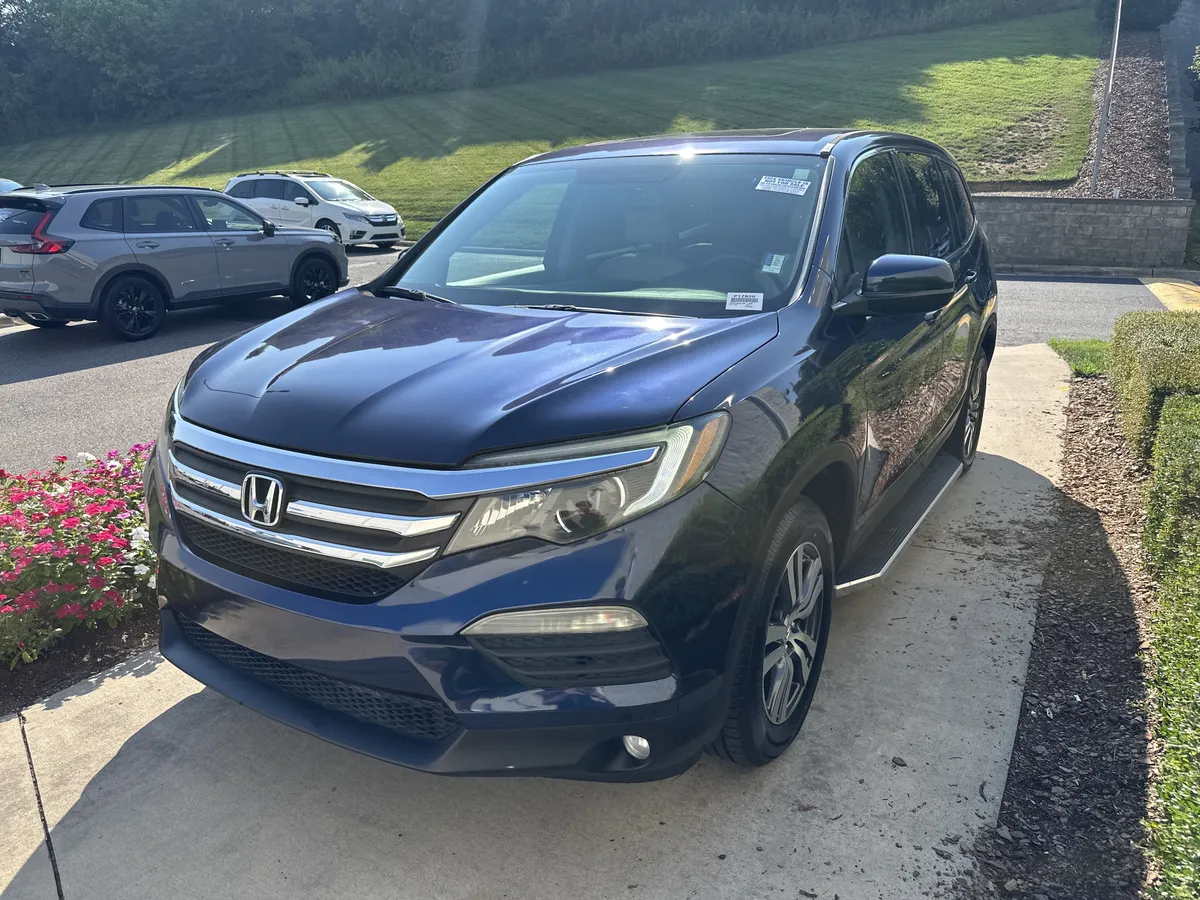 2016 Honda Pilot EX-L thumbnail 4