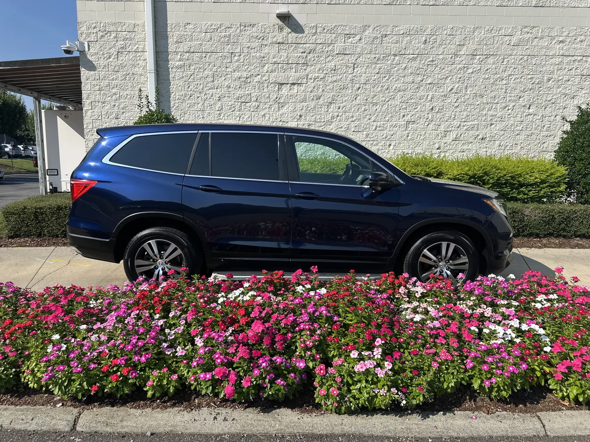 2016 Honda Pilot EX-L thumbnail 8