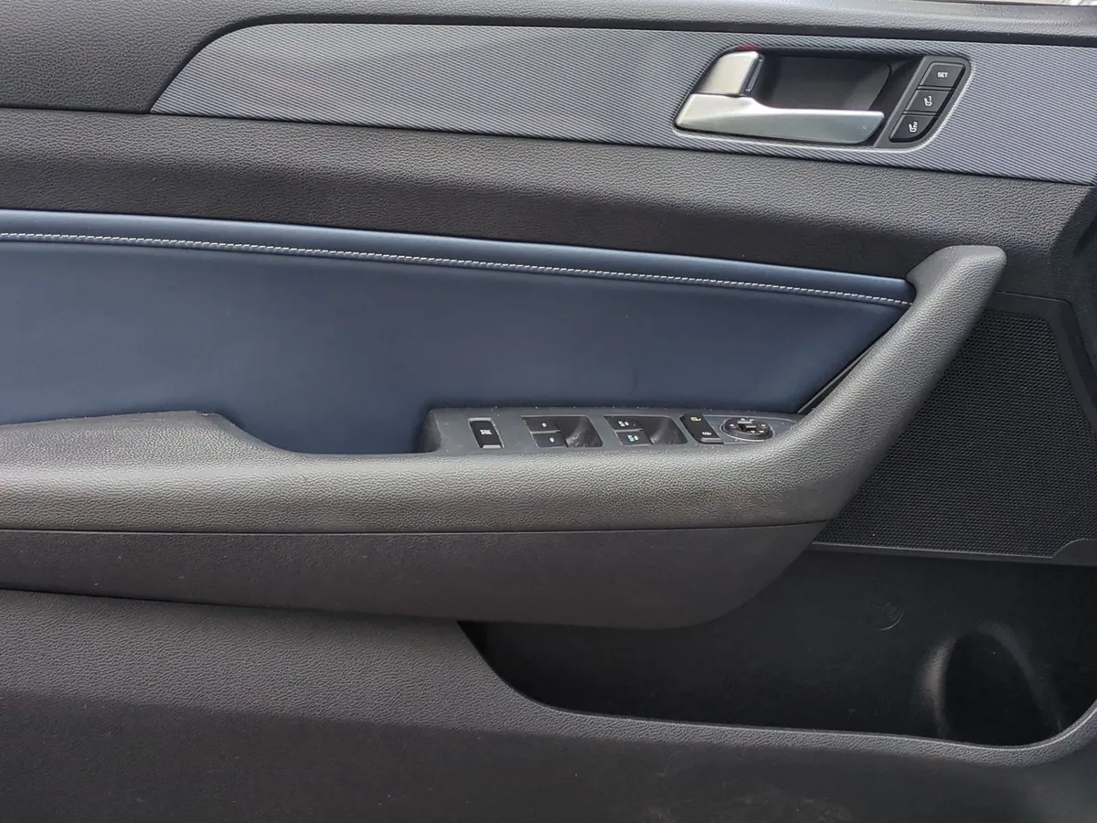 2016 Hyundai Sonata Hybrid Limited thumbnail 13
