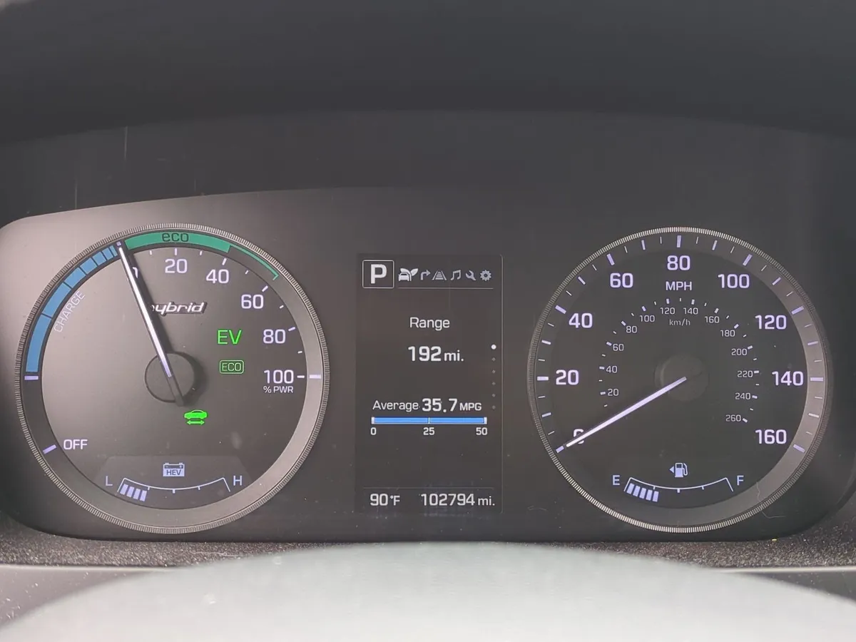 2016 Hyundai Sonata Hybrid Limited thumbnail 19