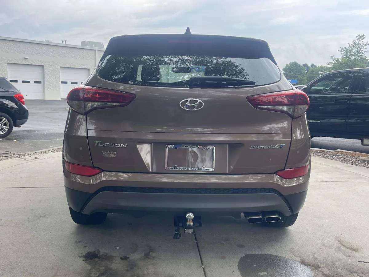 2016 Hyundai Tucson Limited thumbnail 6