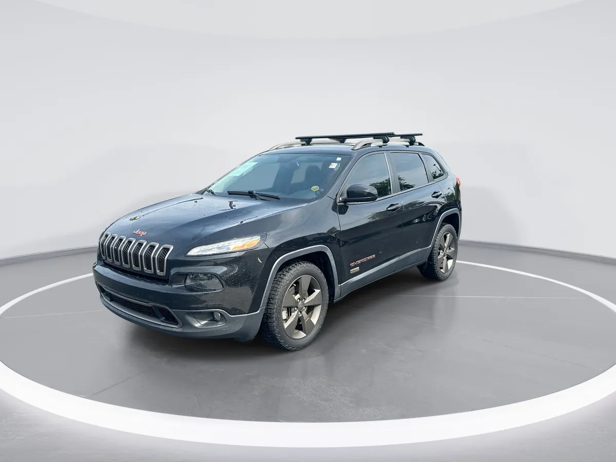 2016 Jeep Cherokee 75th Anniversary thumbnail 4
