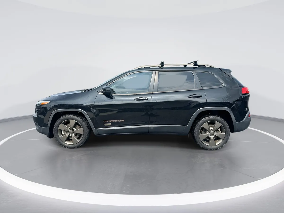 2016 Jeep Cherokee 75th Anniversary thumbnail 5
