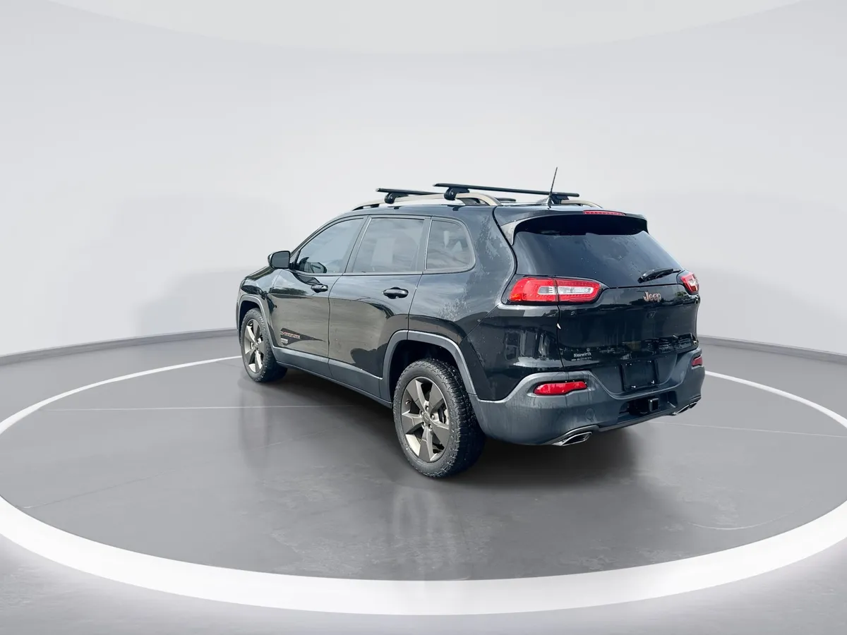 2016 Jeep Cherokee 75th Anniversary thumbnail 6