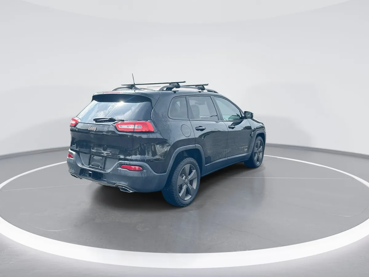 2016 Jeep Cherokee 75th Anniversary thumbnail 8