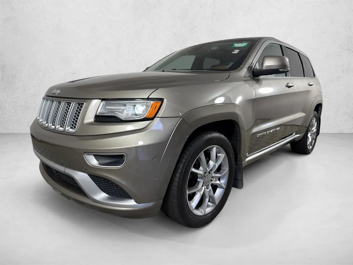 2016 Jeep Grand Cherokee Summit thumbnail 9