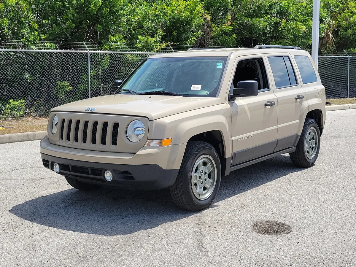 2016 Jeep Patriot Sport thumbnail 4