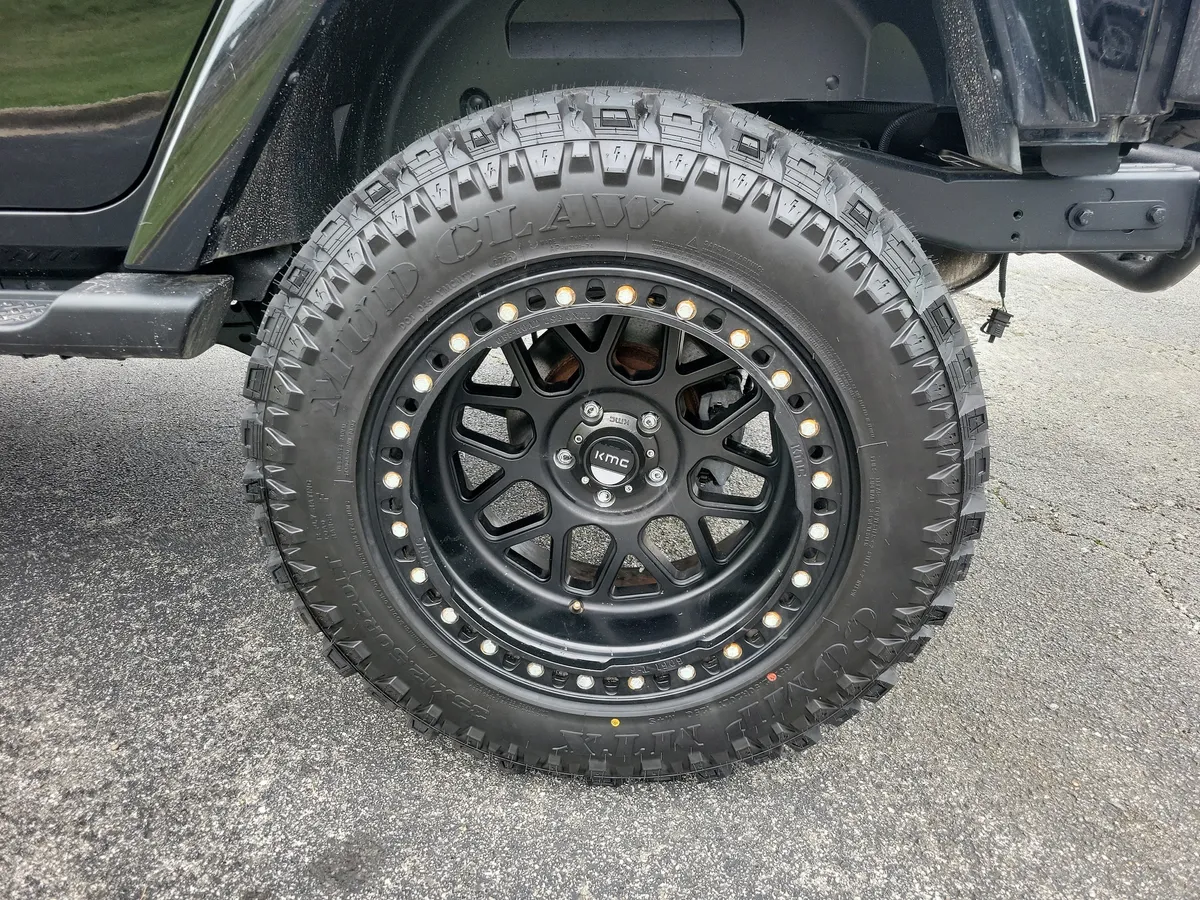 2016 Jeep Wrangler JK Unlimited Sahara 4x4 thumbnail 23