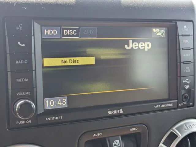 2016 Jeep Wrangler JK Unlimited Sahara 4x4 thumbnail 14
