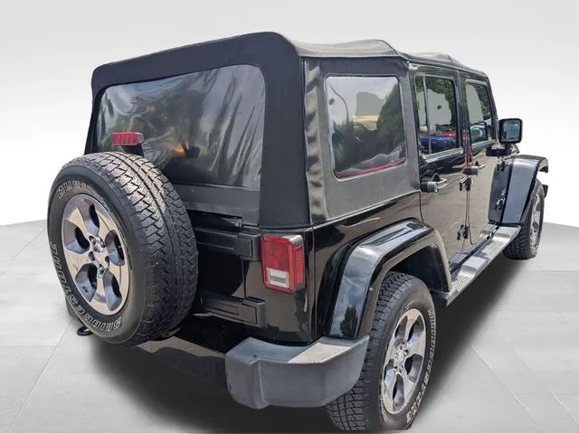 2016 Jeep Wrangler JK Unlimited Sahara 4x4 thumbnail 5