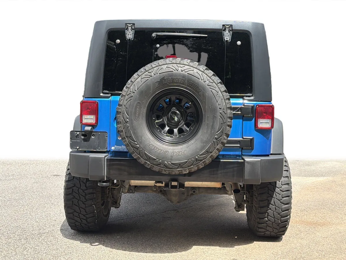 2016 Jeep Wrangler Unlimited Willys Wheeler thumbnail 18