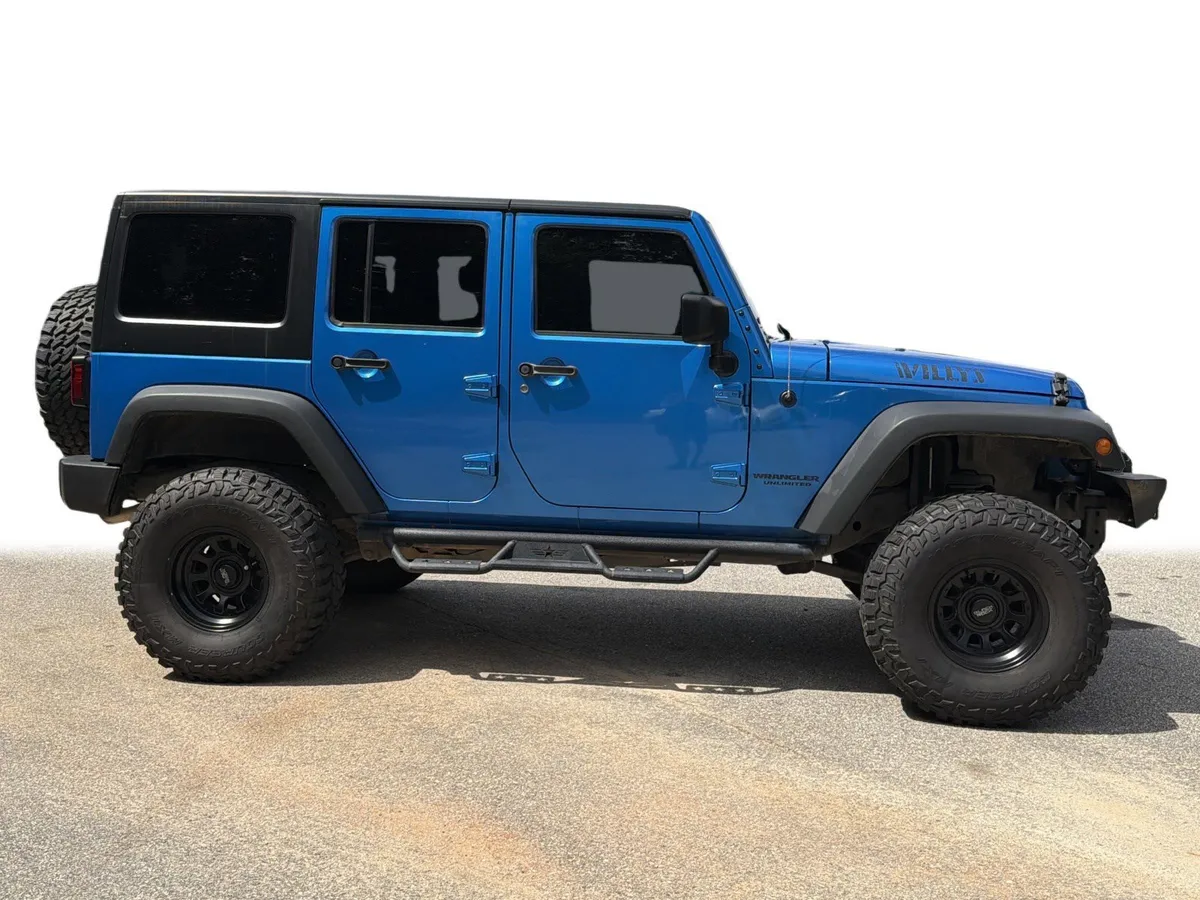 2016 Jeep Wrangler Unlimited Willys Wheeler thumbnail 20