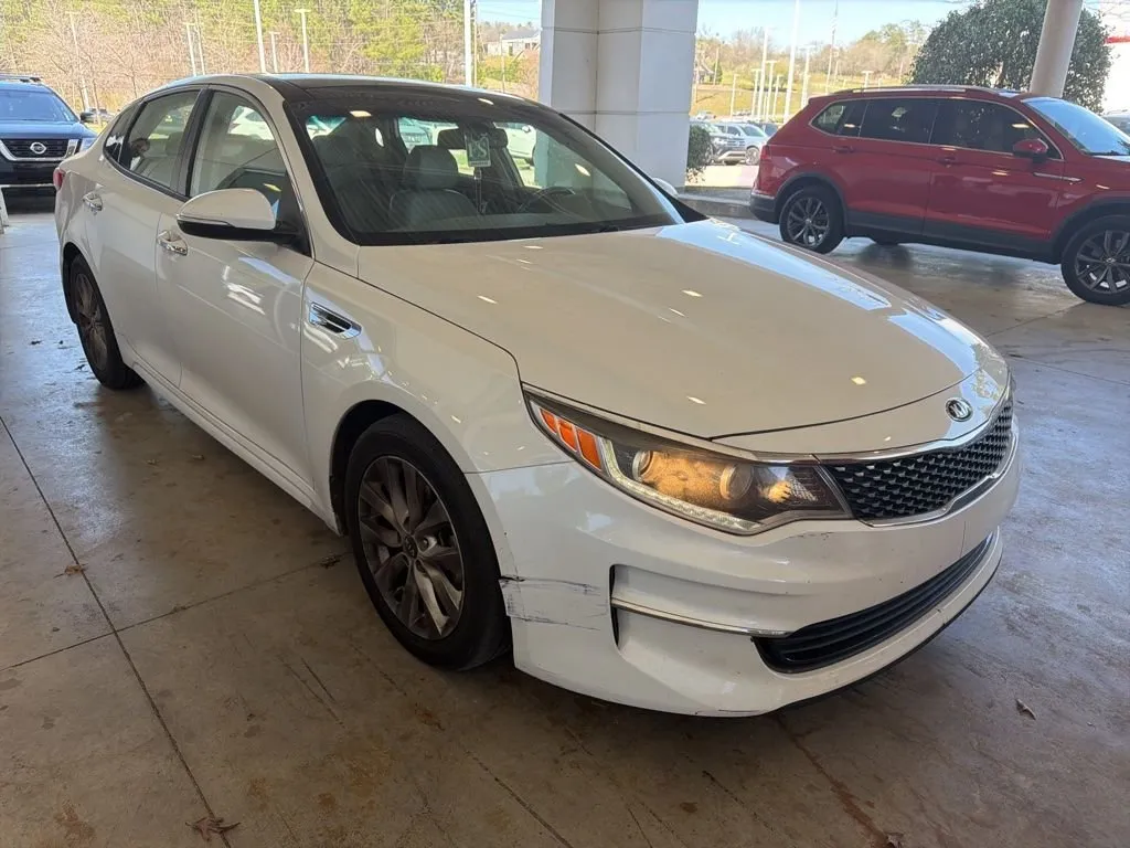 2016 Kia Optima EX thumbnail 4