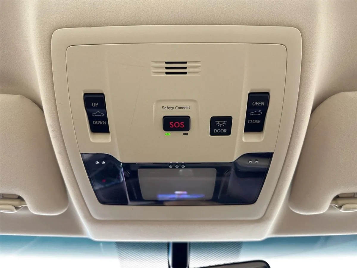 2016 Lexus ES 350 Base thumbnail 22