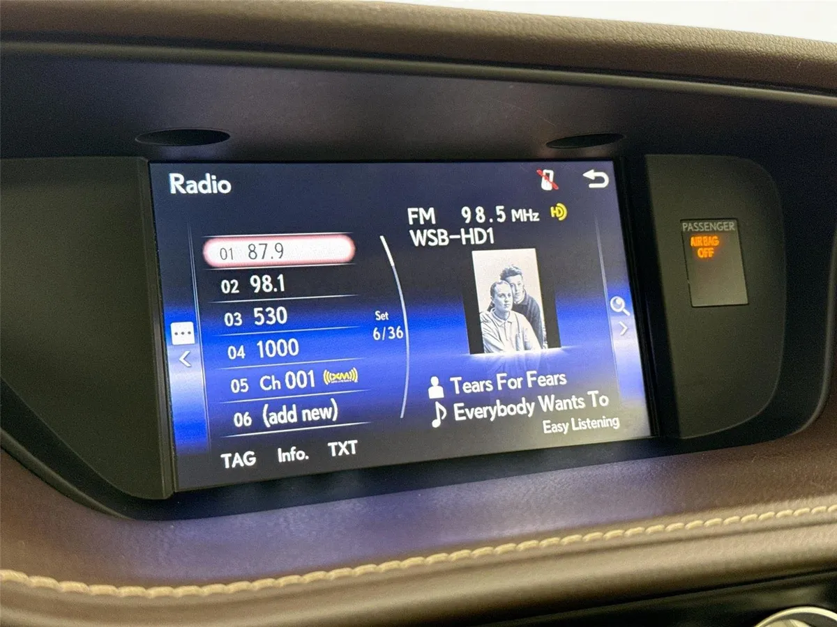 2016 Lexus ES 350 Base thumbnail 23