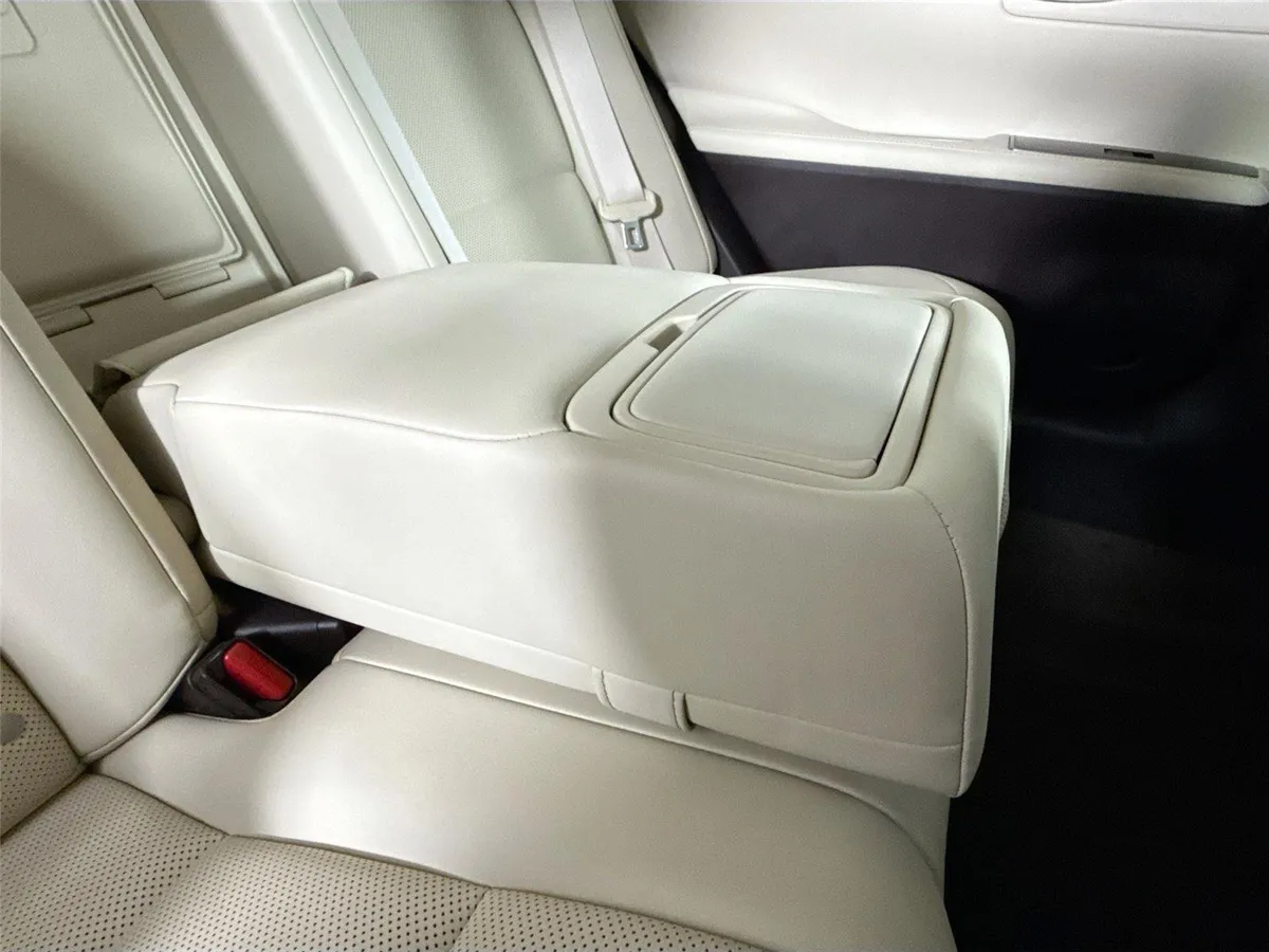 2016 Lexus ES 350 Base thumbnail 37