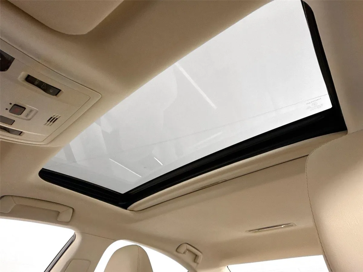 2016 Lexus ES 350 Base thumbnail 6
