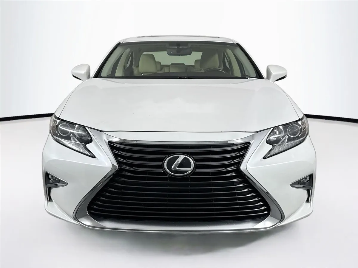 2016 Lexus ES 350 Base thumbnail 7